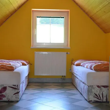 Danuse Orman Evi Ludvíkov